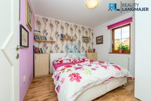 11 Reality Langmajer