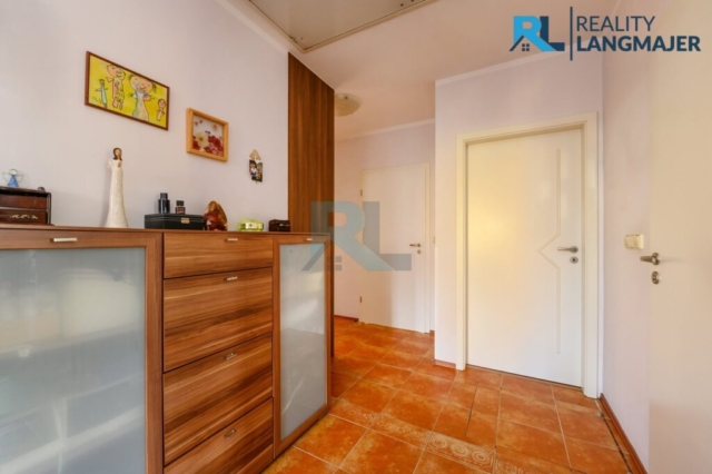 18 Reality Langmajer