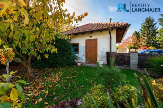 28 Reality Langmajer